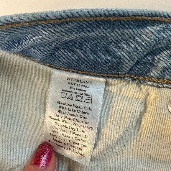 Everlane The Denim Reconstructed Skirt - Picture 6 of 6